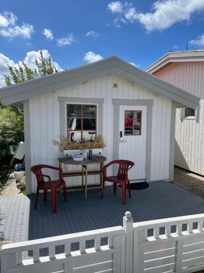 Mysigt Och Centralt Strömstad Exterior foto